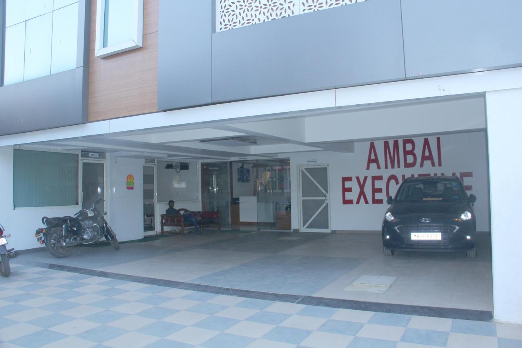 Hotel Ambai Executive Tuljapur Екстер'єр фото